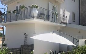 Bed And Breakfast Il Fiore Bianco